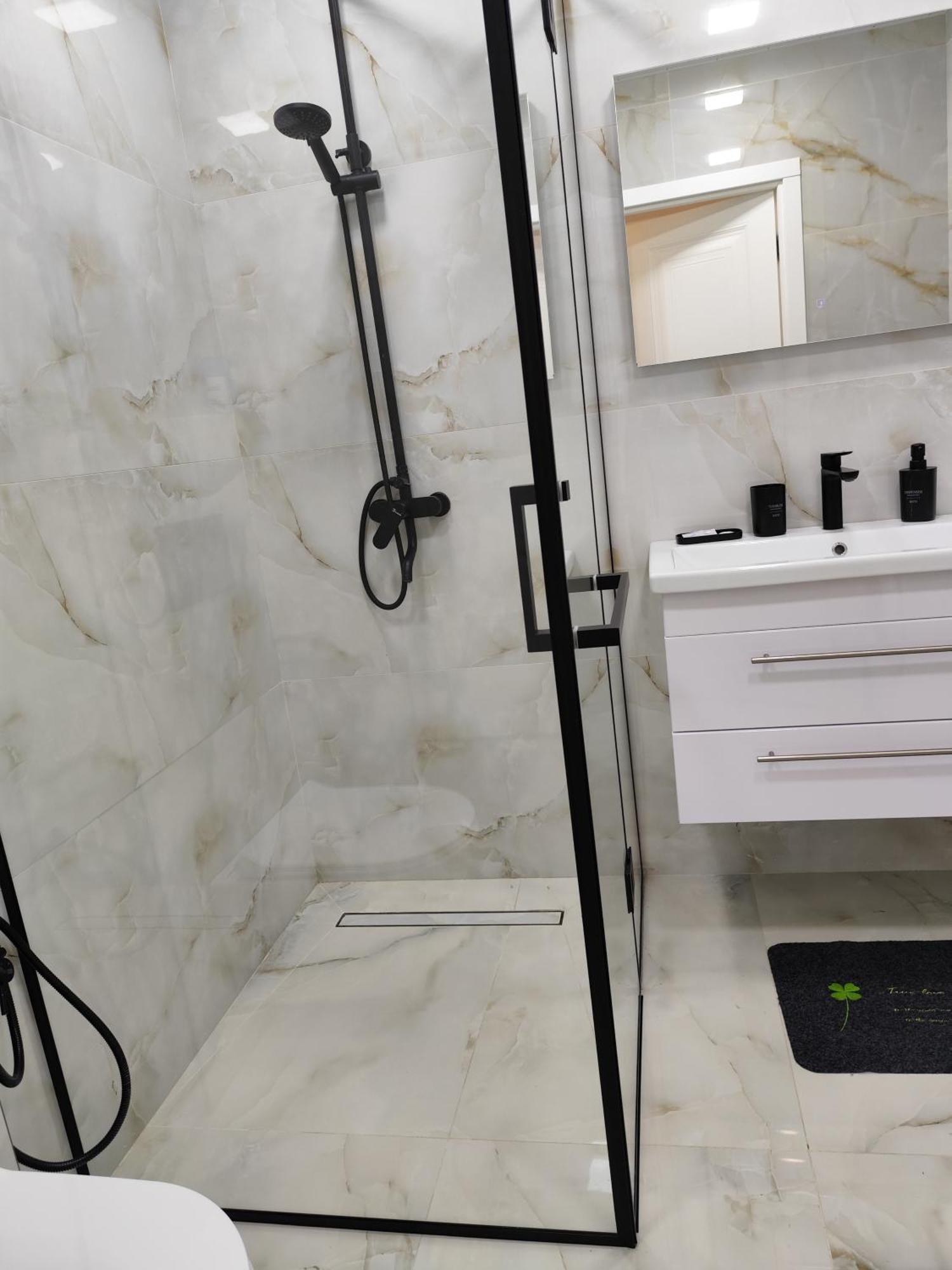 Apartment On Sayat Nova 33 Єреван Номер фото